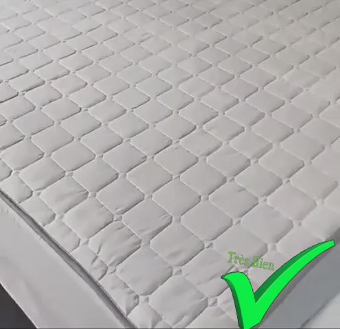 couvre lit resistant à  l eaqu